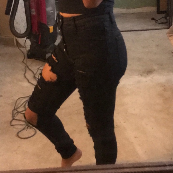 Black buttoned Distressed Pants ; - Picture 2 of 4